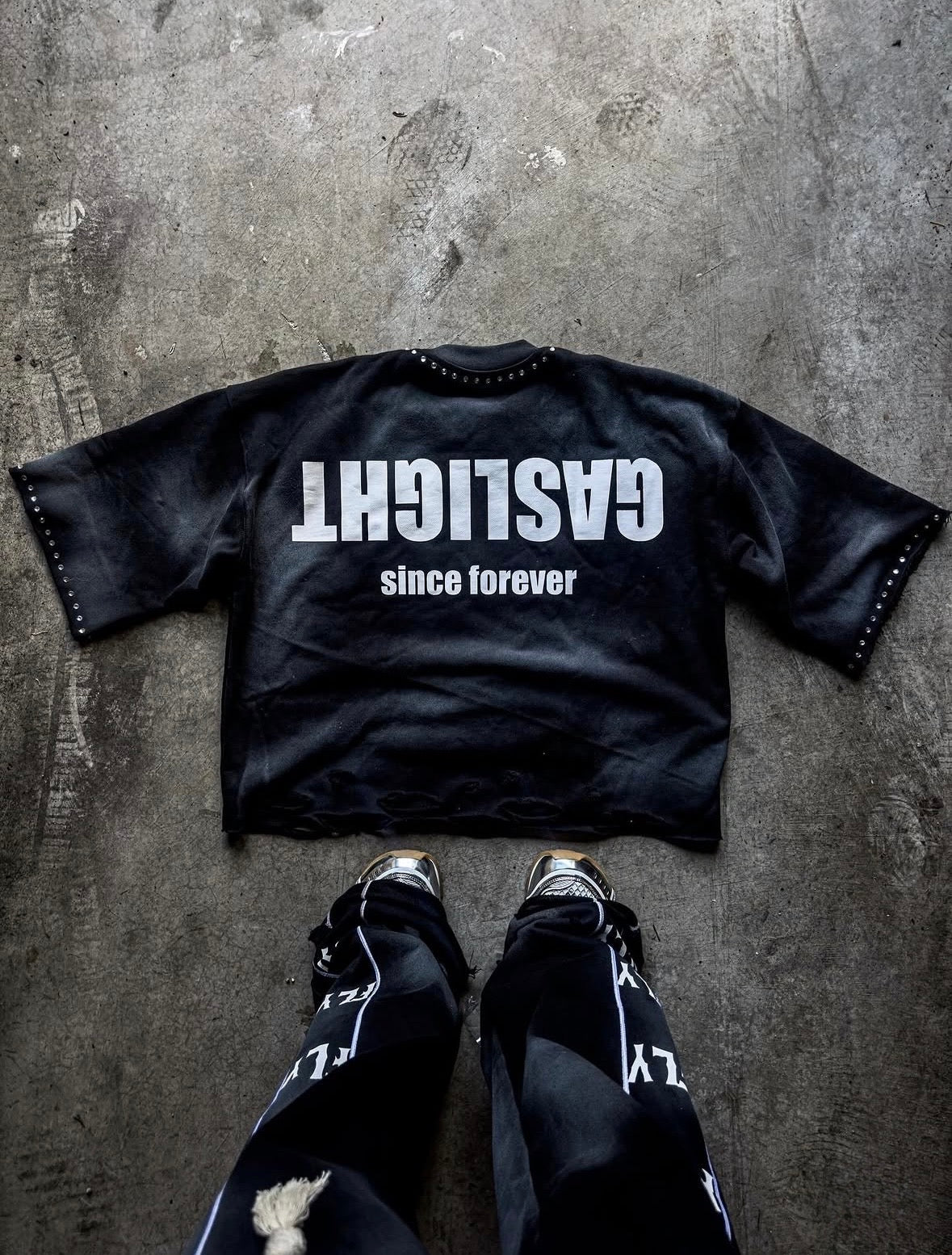 License graphic tee