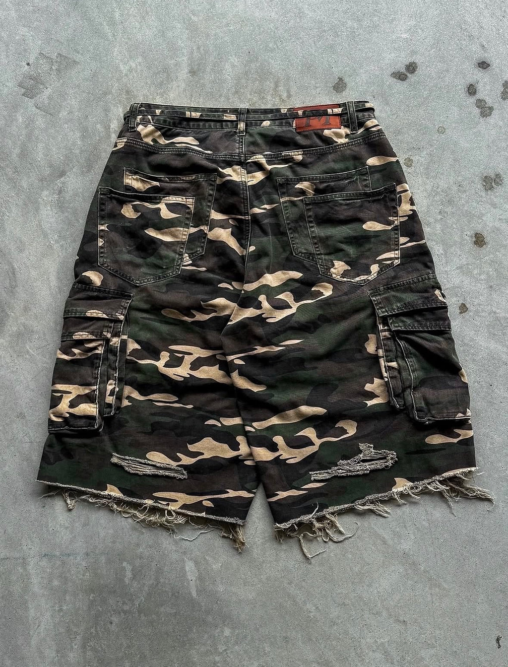 Camo jorts